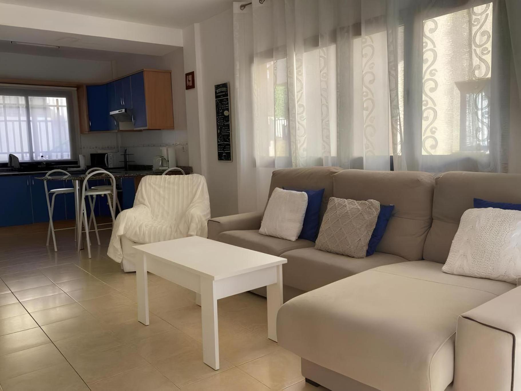 Bonita Villa Con Propio Entrada Y Con Piscina ซานบาร์โตโลเม ภายนอก รูปภาพ